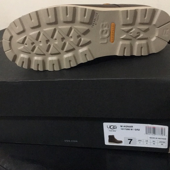 Ugg agnar boots